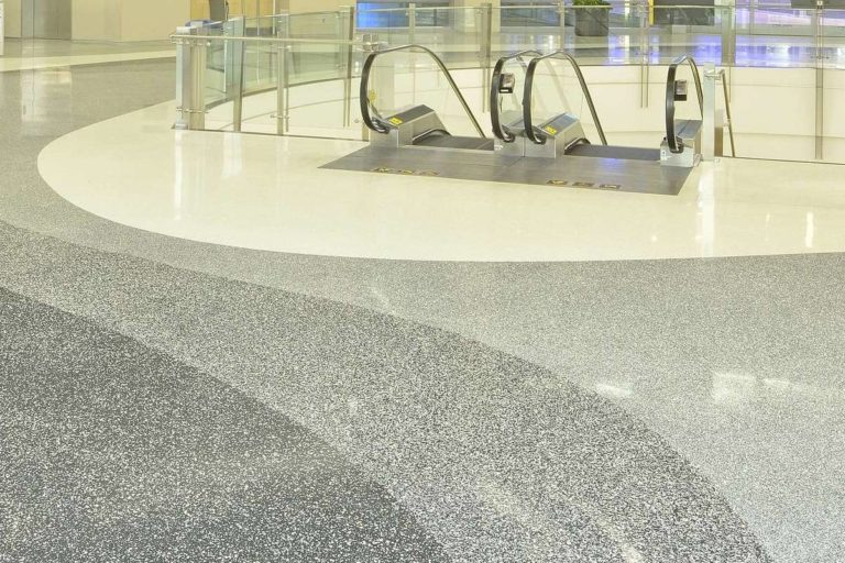 Устройство полов Terrazzo в бизнес-центре — объект в портфолио компании «Эталон»